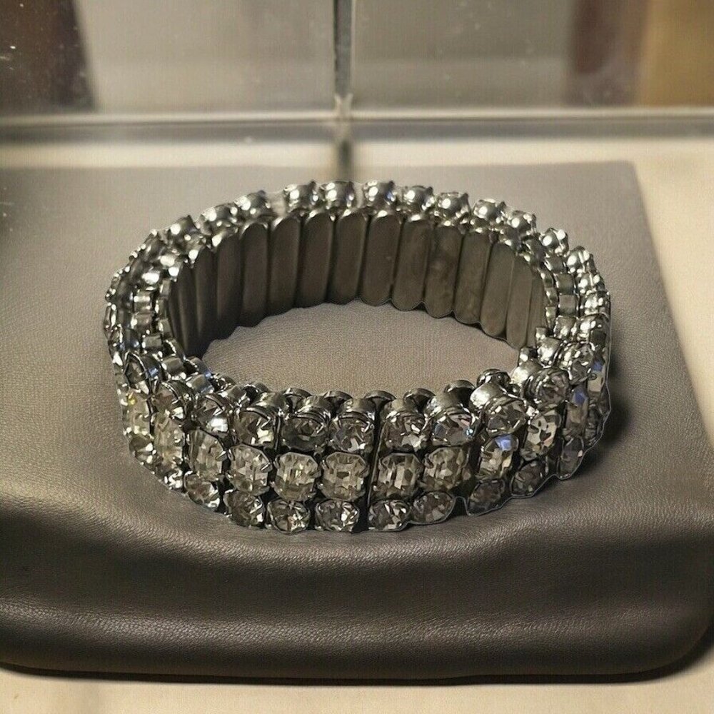 Icy Clear Rhinestone 3 Row Stretch Bangle Bracelet Silver Tone VTG Wedding Prom